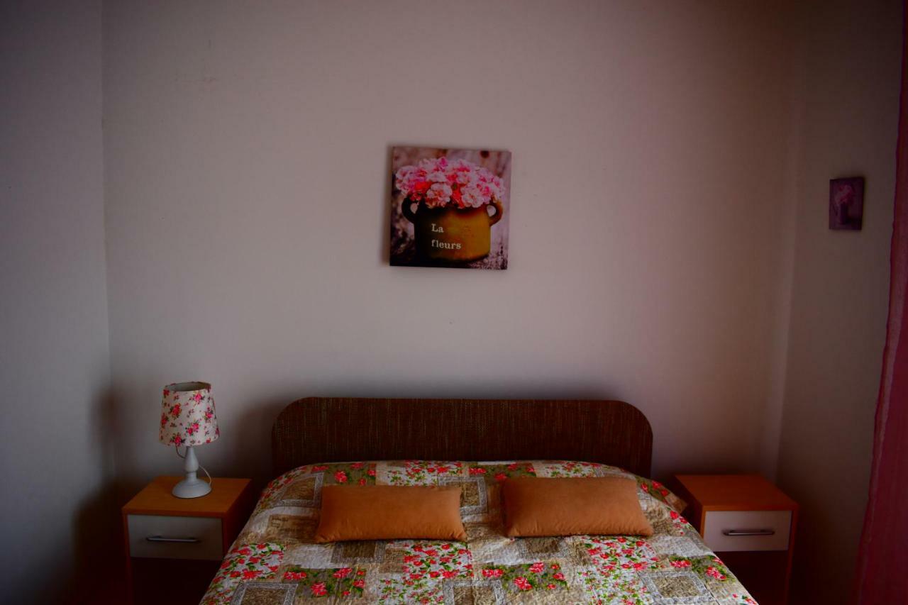 Apartments Lavandula Baska 外观 照片