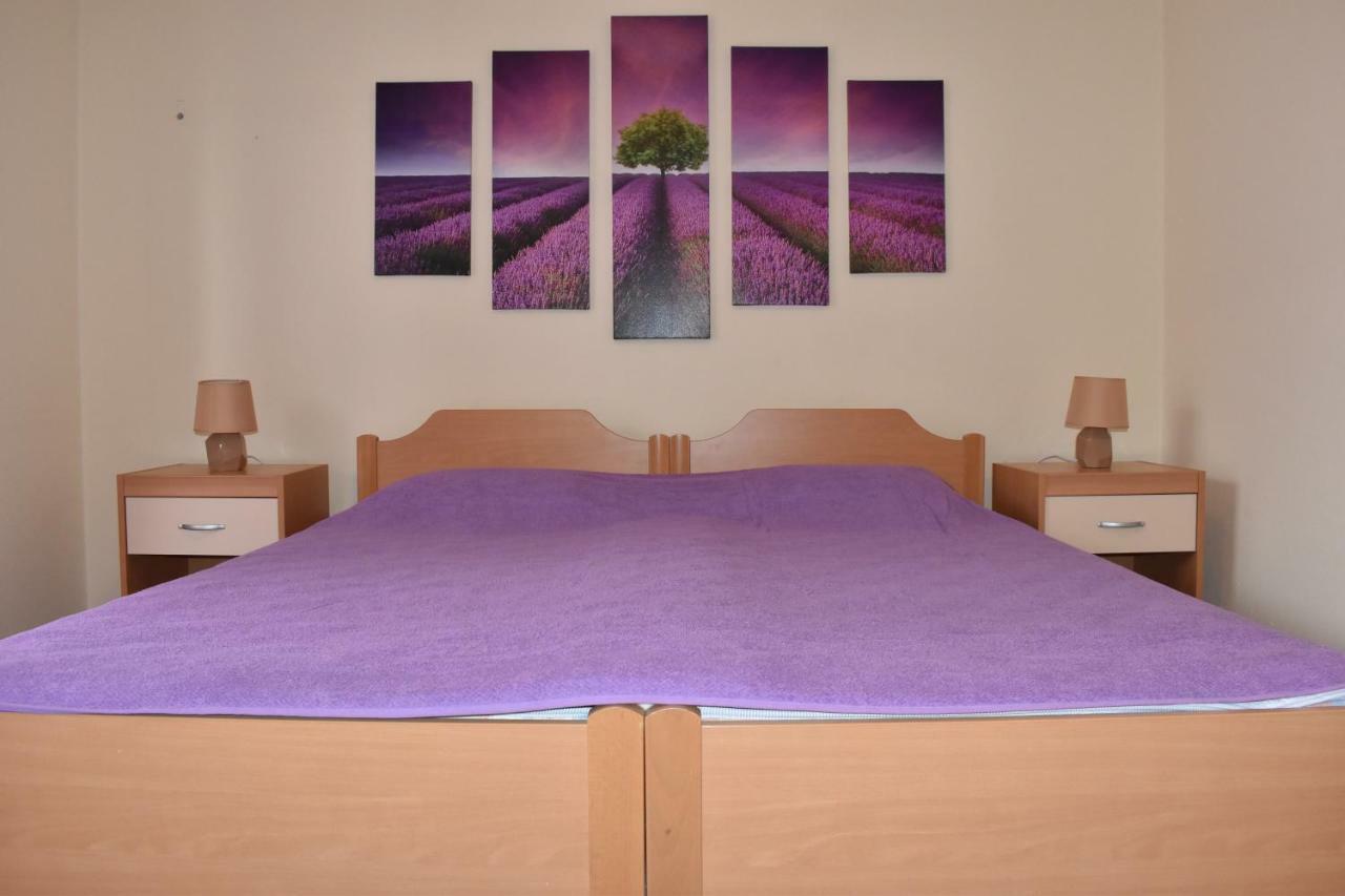 Apartments Lavandula Baska 外观 照片