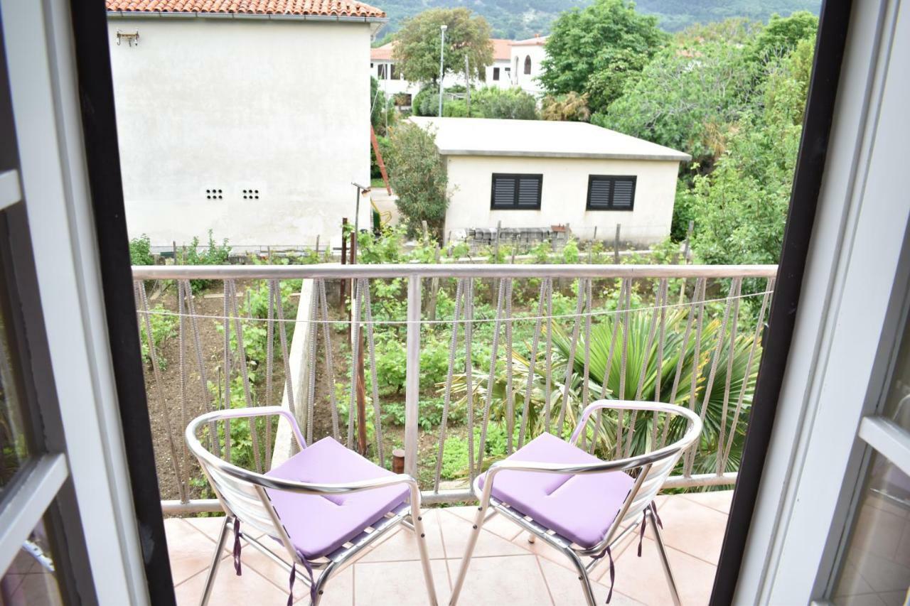 Apartments Lavandula Baska 外观 照片