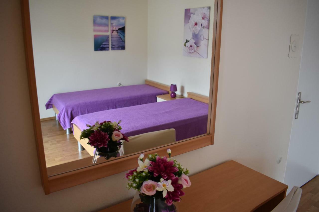 Apartments Lavandula Baska 外观 照片